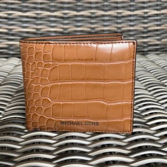 Michael Kors Cooper Billfold Men's Wallet - Picture 3 of 16